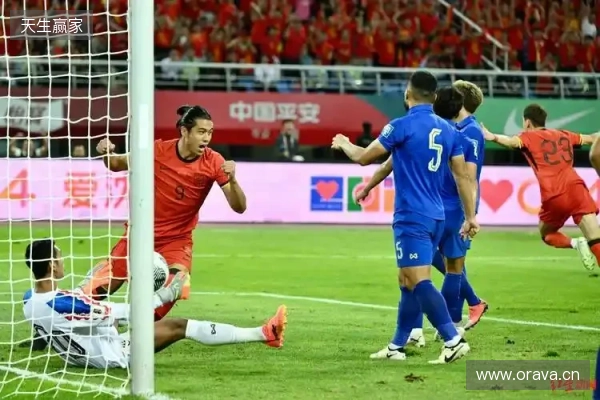 打平就出线!杨晨:泰国队这种踢法,我觉得中国队不能轻视