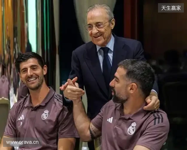 塞尔：弗洛伦蒂诺和多名皇马球员私下会谈，要他们改变态度