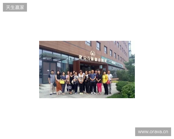 中冠综述：吴川青年2-2武汉联镇、广州海珠醒派3-3广州花都蜀地红