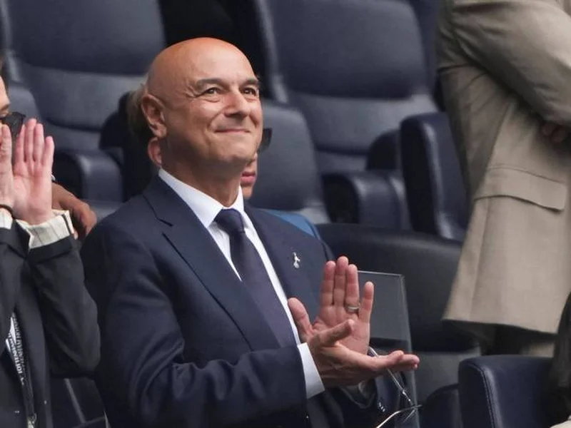 电讯报:列维的股份不具备实权,他持有的是热刺控股公司股份